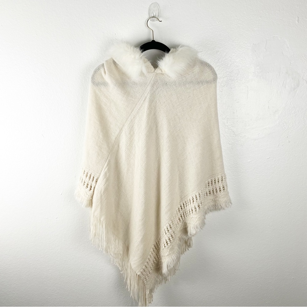 PINKLICIOUS Cream Faux Fur Hoodie Fringe Hem Poncho OS Neutral Casual Boho Cozy